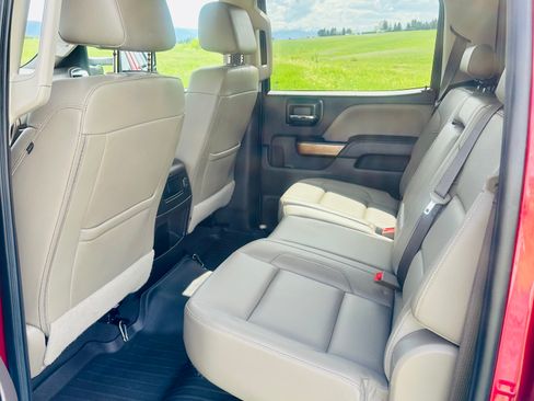 Used 2019 Chevrolet Silverado 2500 LTZ w/ Duramax Plus Package AWD/4WD image 12