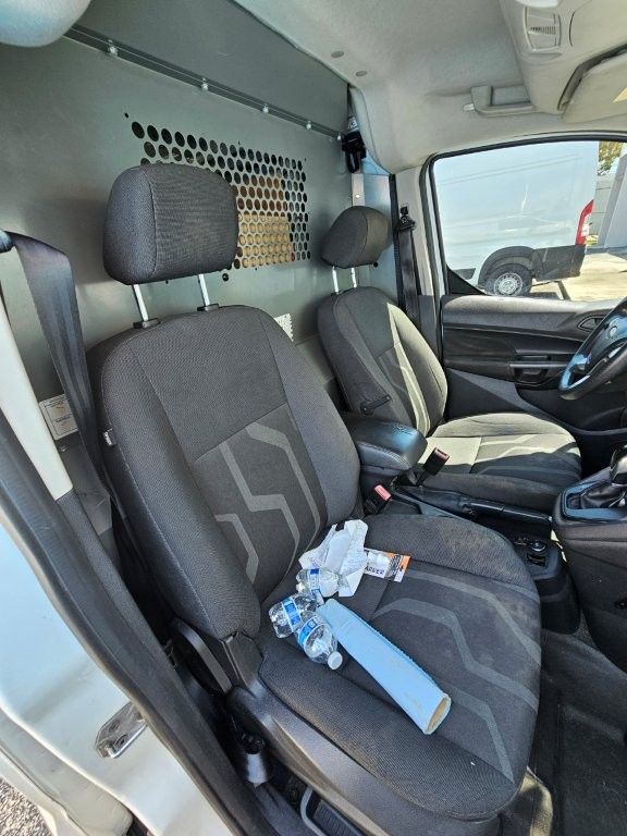 Used 2015 Ford Transit Connect XLT FWD image 16