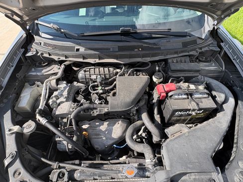 Used 2015 Nissan Rogue S FWD image 20