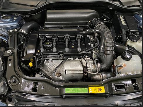 Used 2010 MINI Cooper S image 10