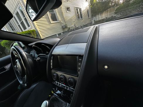 Used 2016 Jaguar F-TYPE Convertible RWD image 13