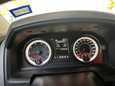 Used 2016 RAM 1500 Express image 2