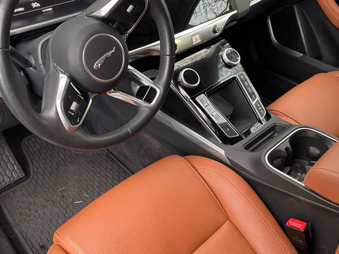 Used 2020 Jaguar I-PACE SE image 18