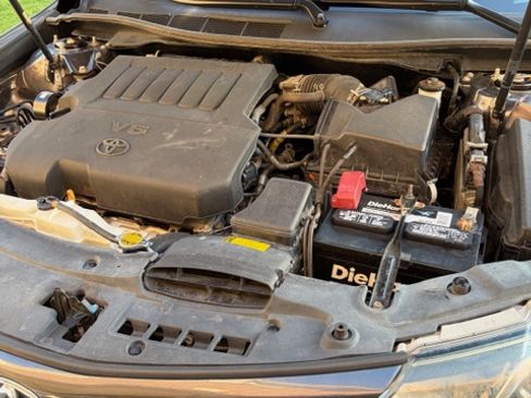 Used 2012 Toyota Camry SE w/ Leather Pkg image 16