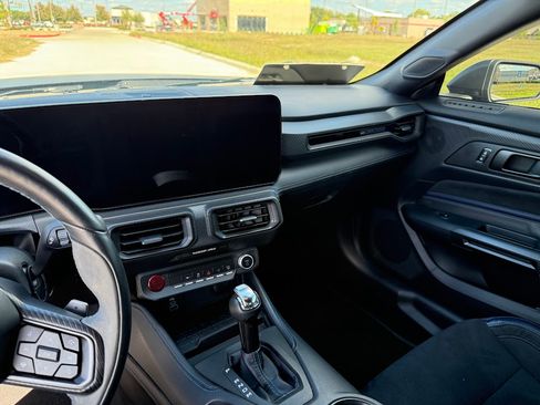 Used 2024 Ford Mustang Dark Horse image 11