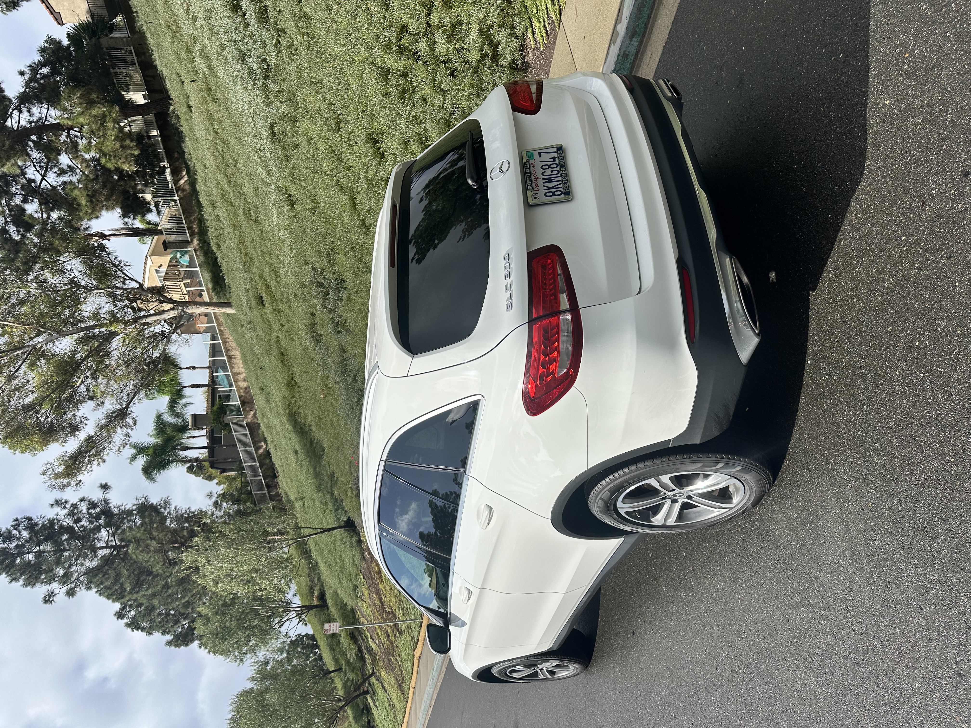 Used 2019 Mercedes-Benz GLC 300 image 6