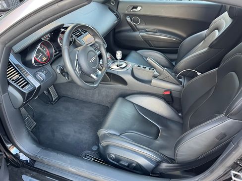 Used 2011 Audi R8 V10 AWD/4WD image 26