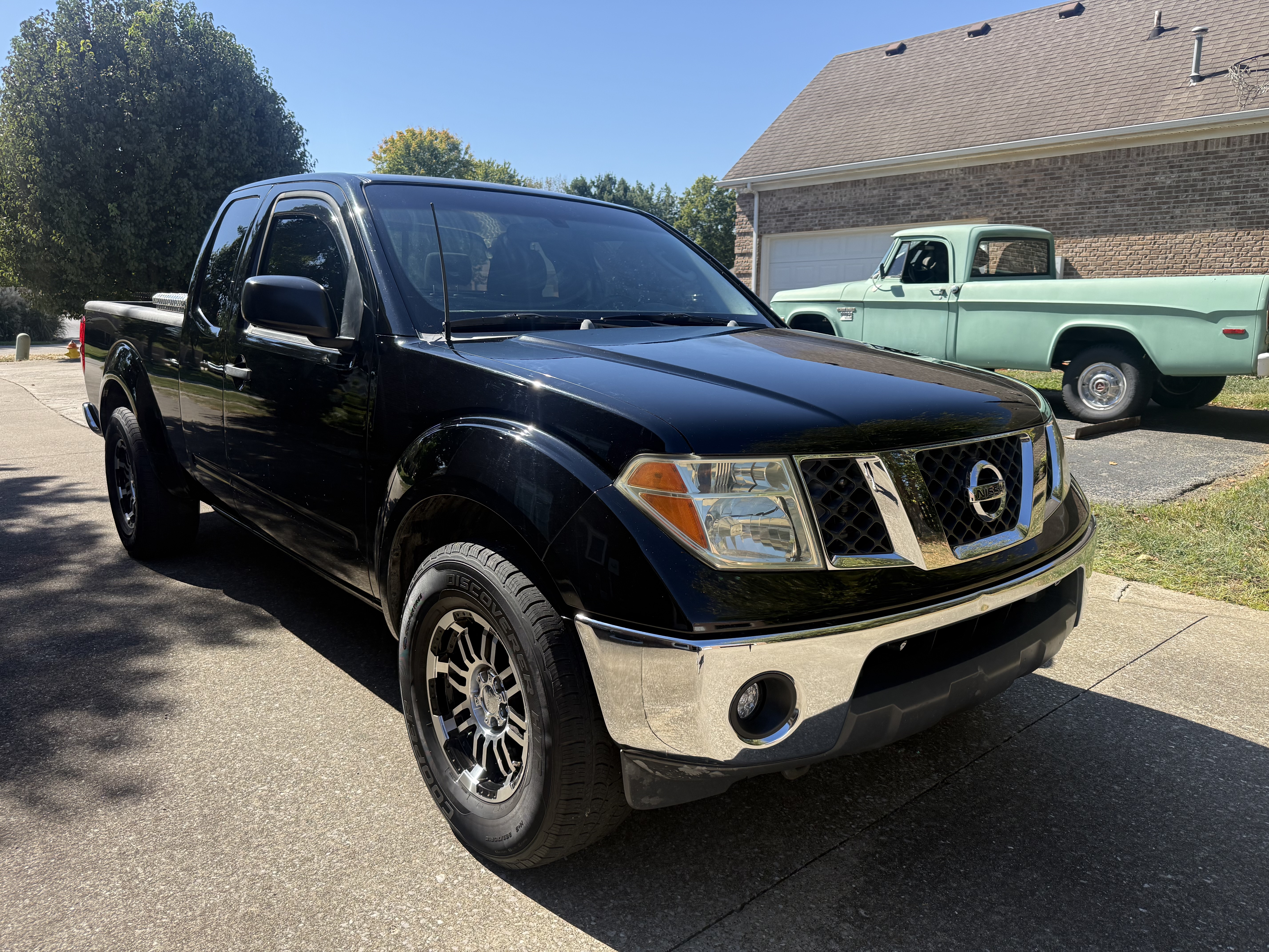 Used 2006 Nissan Frontier SE RWD image 4