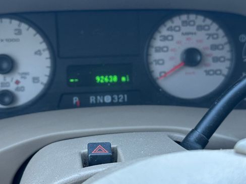 Used 2005 Ford F350 King Ranch image 8