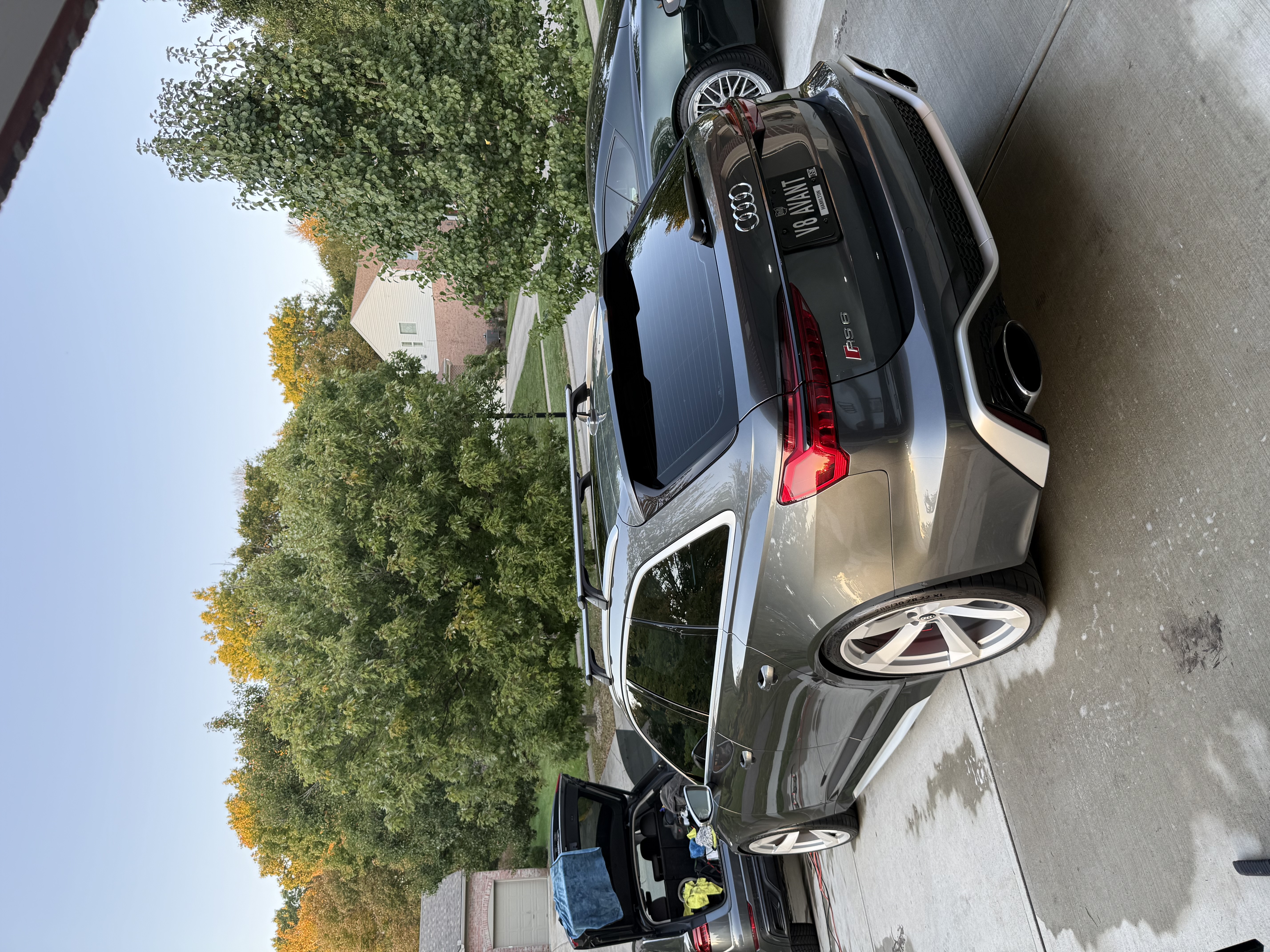 Used 2021 Audi RS 6 AWD/4WD image 10