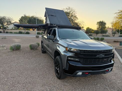 Used 2021 Chevrolet Silverado 1500 LT Trail Boss image 1