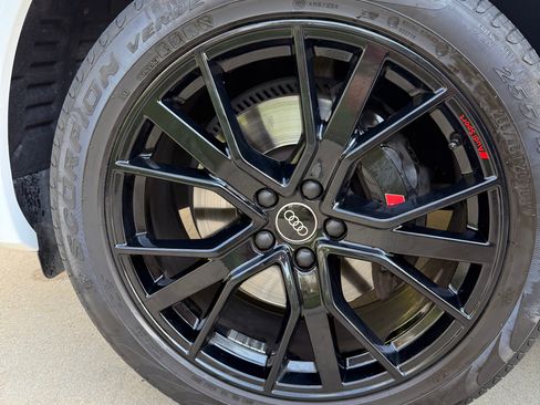 Used 2023 Audi SQ5 Premium Plus image 20