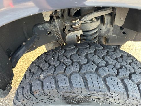 Used 2016 Ford F150 XLT w/ Equipment Group 302A Luxury image 22