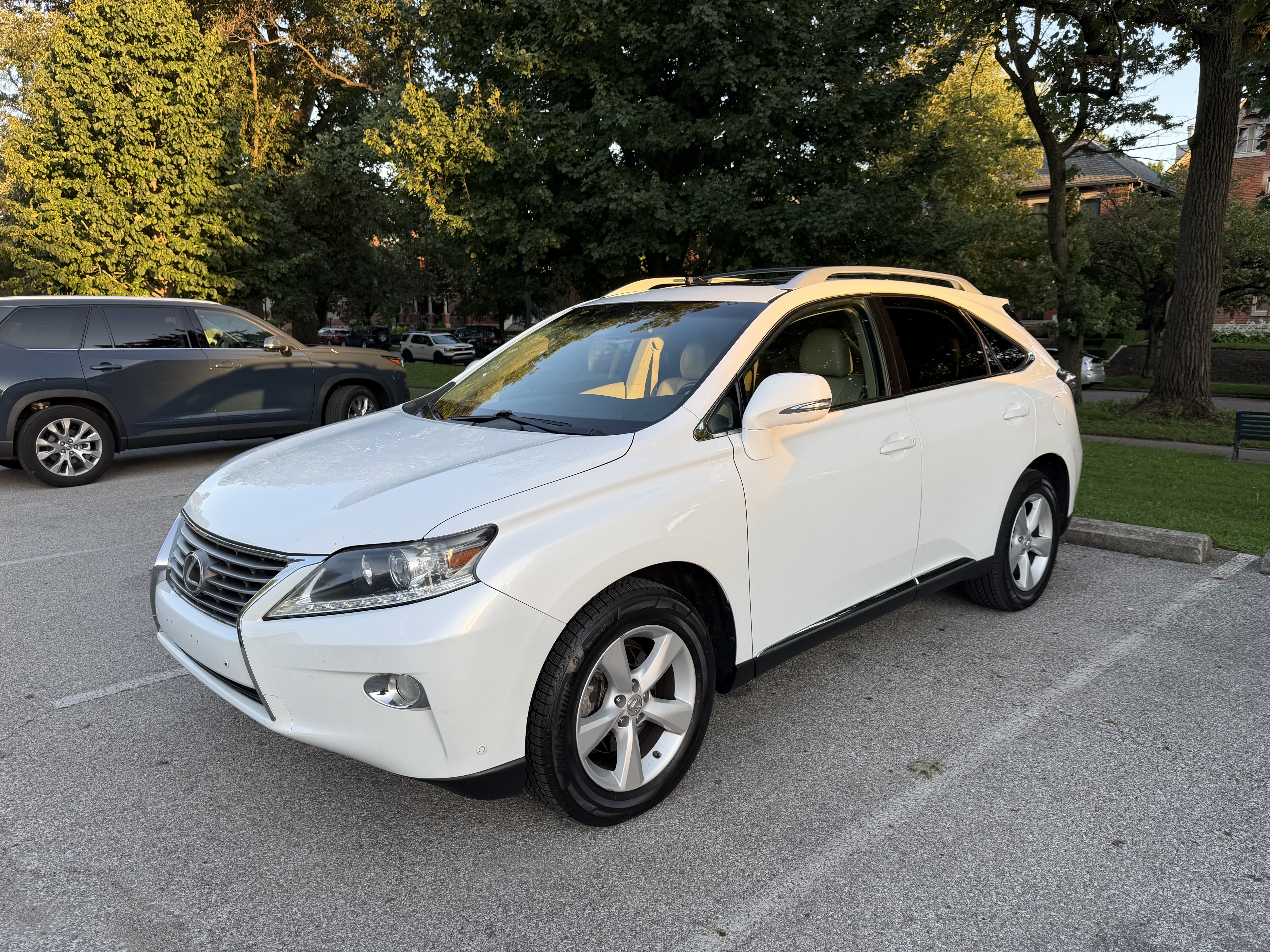 Used 2014 Lexus RX 350 AWD image 1