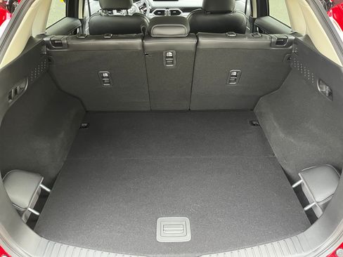 Used 2025 MAZDA CX-5 AWD 2.5 S w/ Premium Plus Pkg image 6