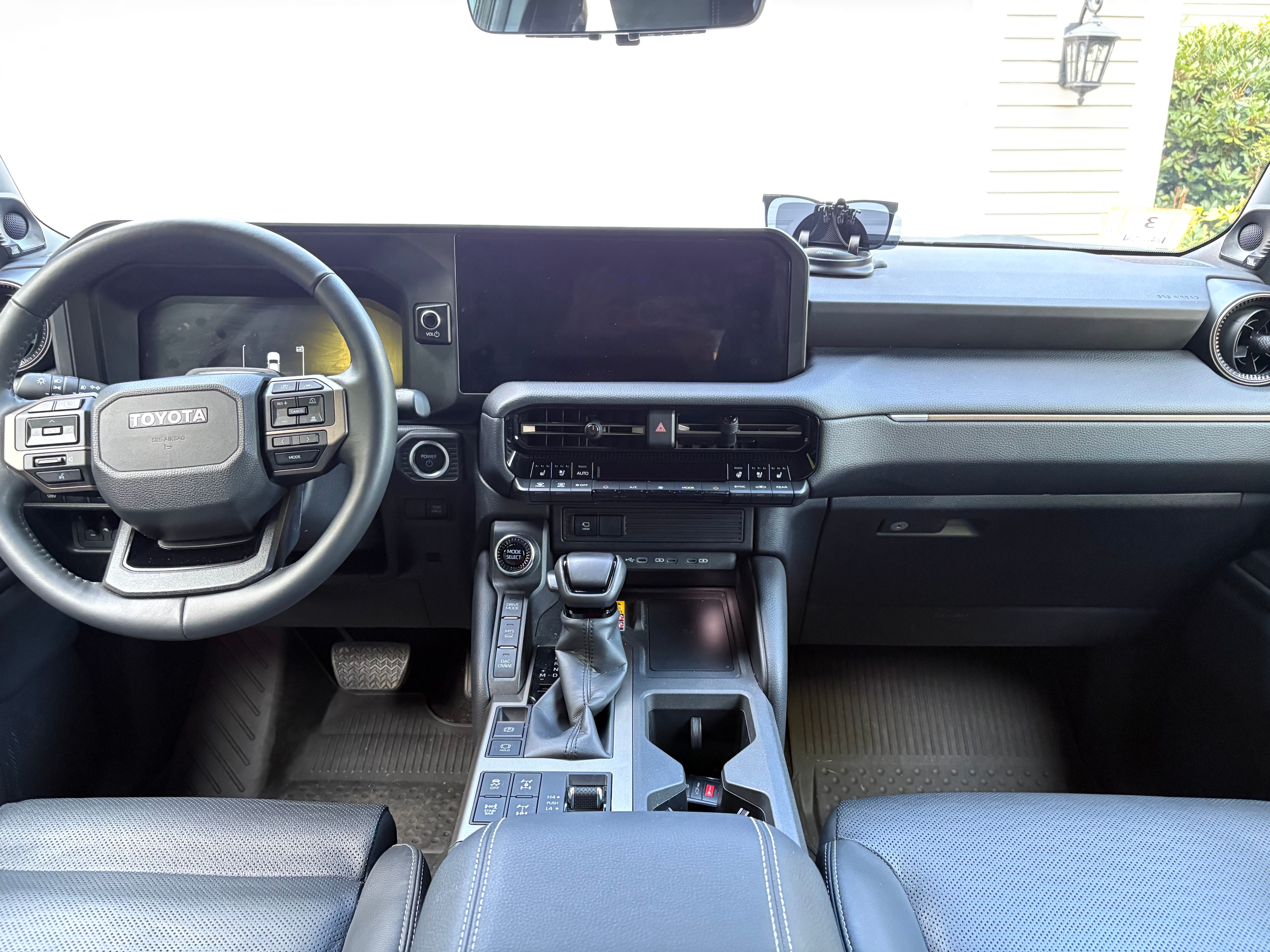 Used 2025 Toyota Land Cruiser w/ Premium Package AWD/4WD image 17
