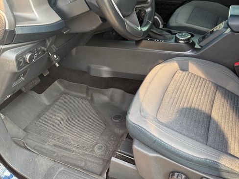 Used 2021 Ford Bronco Outer Banks w/ Sasquatch Package AWD/4WD image 9