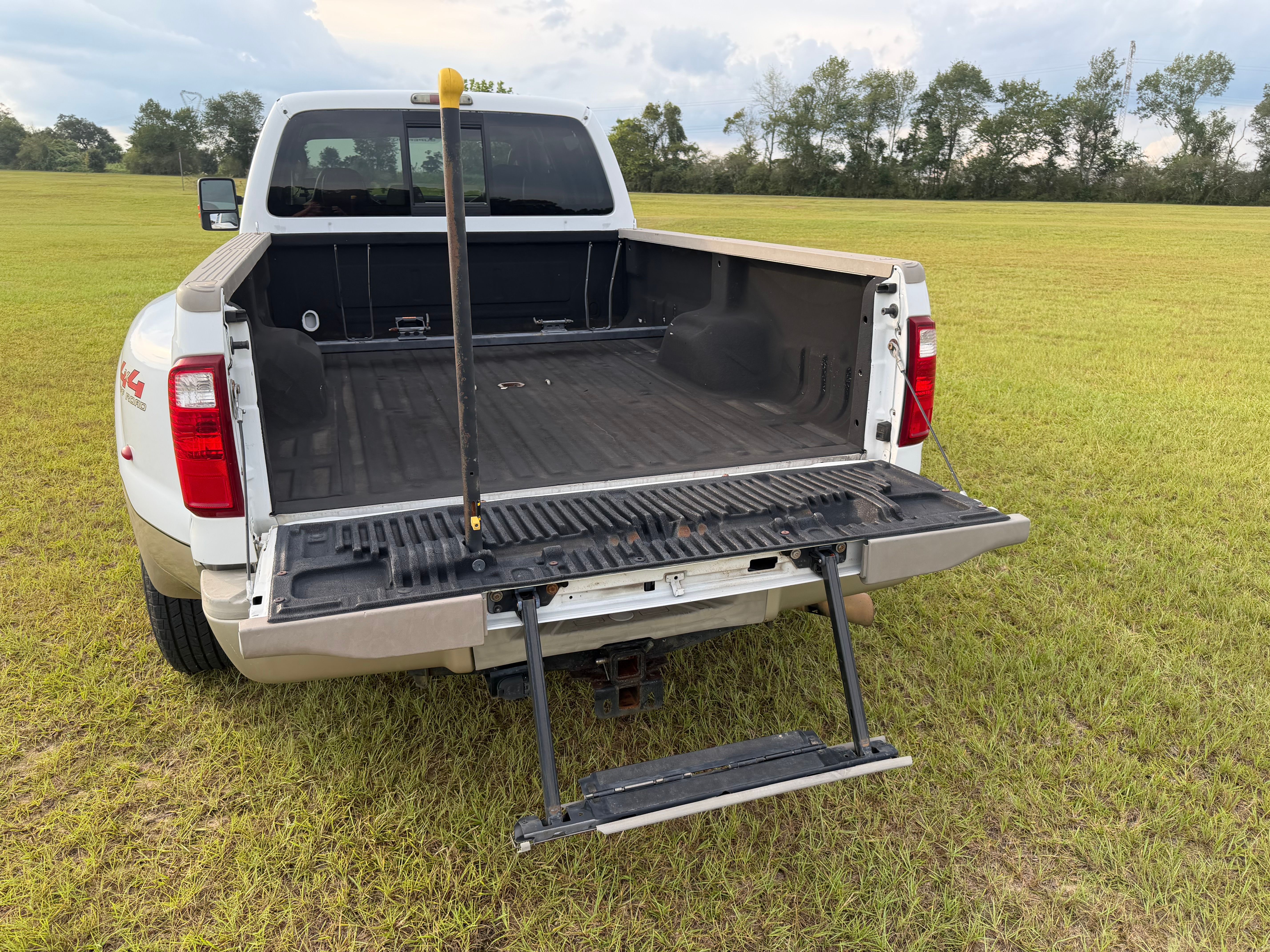 Used 2008 Ford F350 King Ranch AWD/4WD image 13