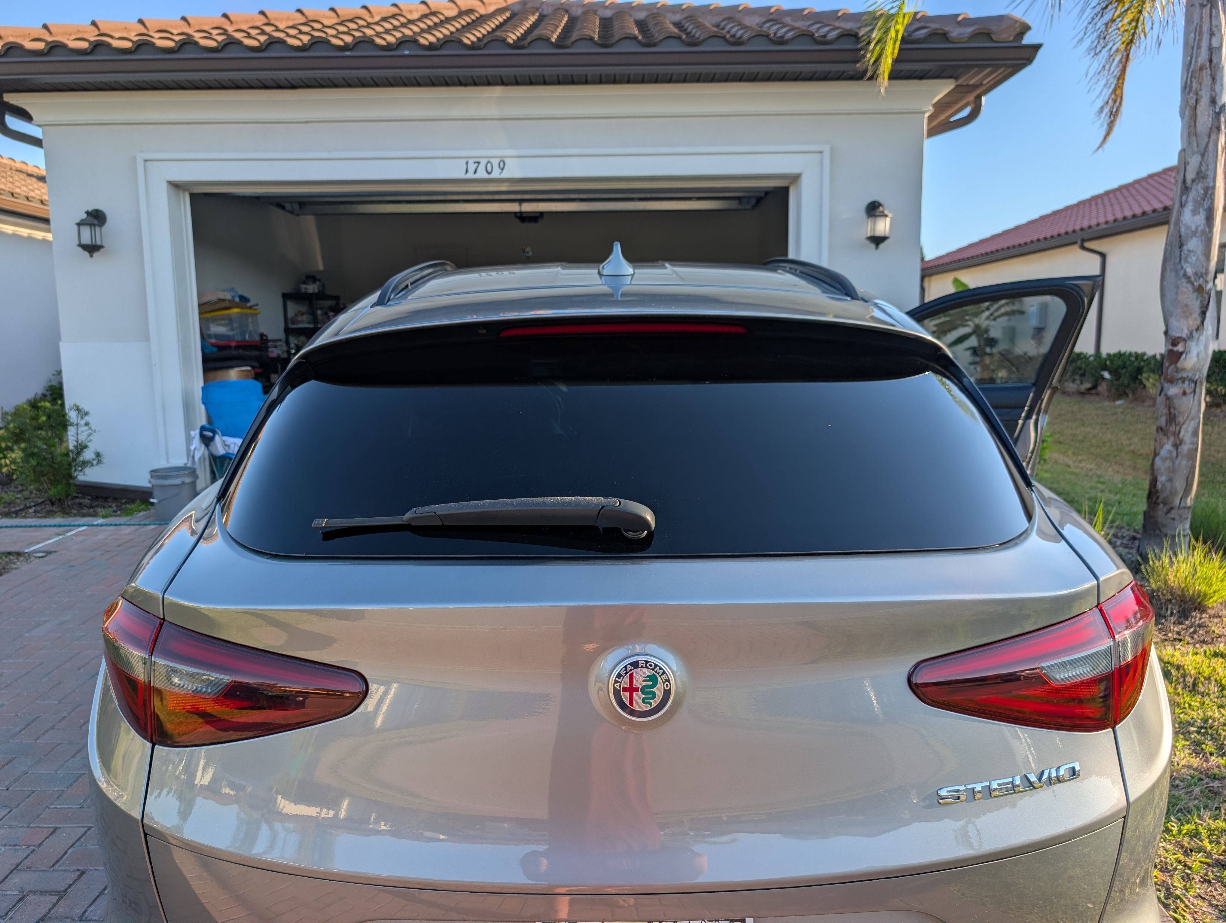 Used 2020 Alfa Romeo Stelvio Sport w/ Quick Order Package 22K Sport RWD image 20