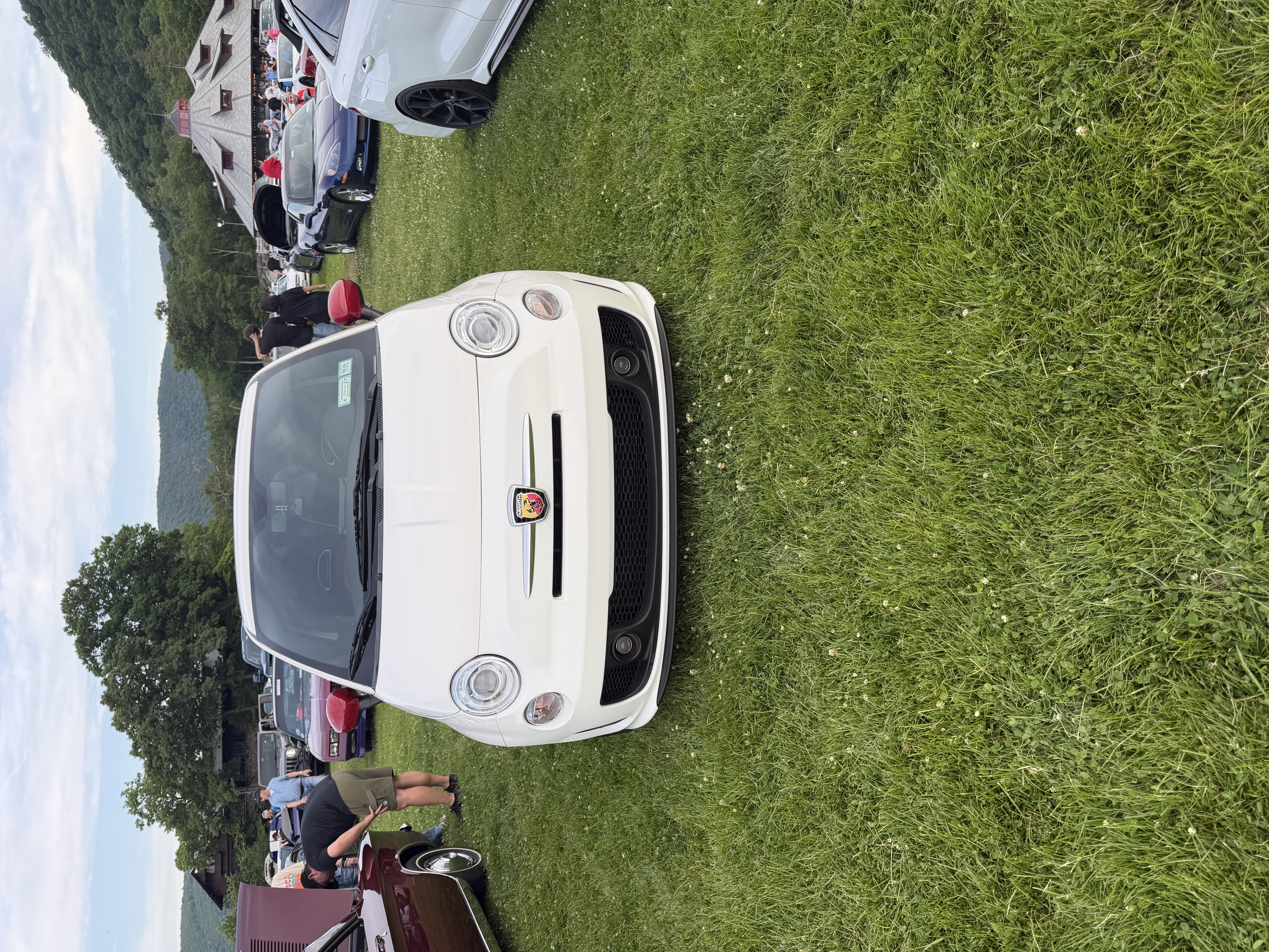 Used 2013 FIAT 500 Abarth w/ Comfort/Convenience Group FWD image 1