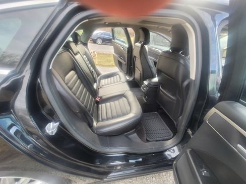 Used 2015 Ford Fusion Energi SE image 17