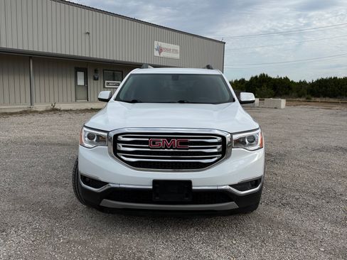 Used 2017 GMC Acadia SLE w/ Driver Alert Package I image 4
