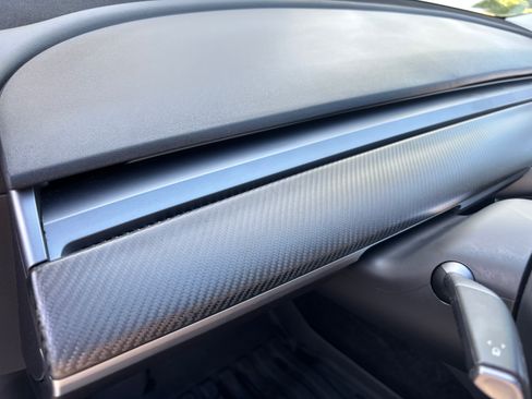 Used 2020 Tesla Model 3 Performance image 10