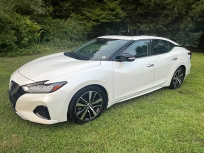 Used 2021 Nissan Maxima SV