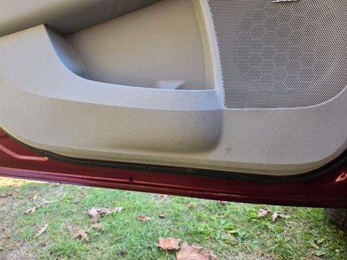 Used 2015 Buick Enclave Leather image 30