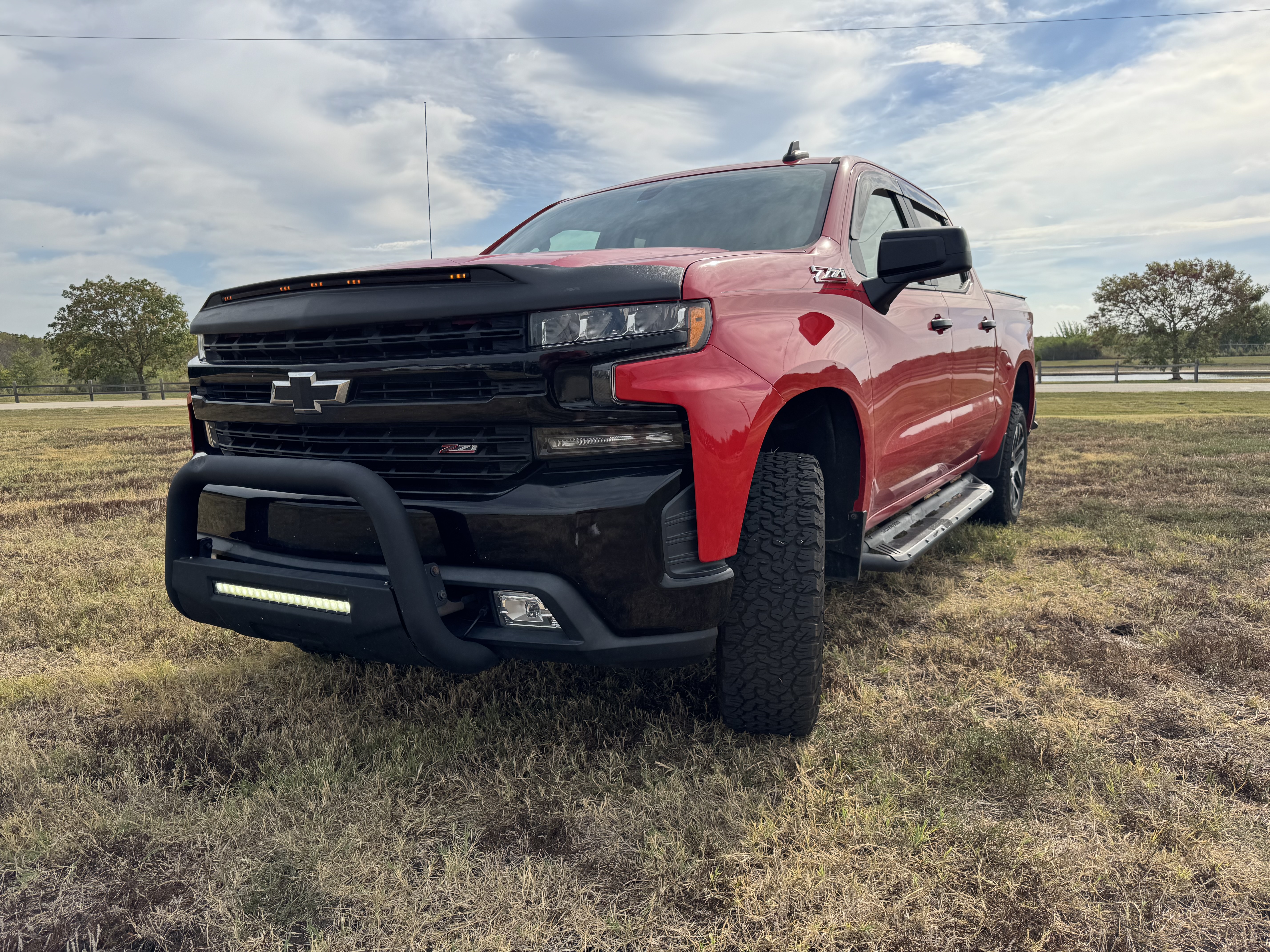 Used 2019 Chevrolet Silverado 1500 LT Trail Boss AWD/4WD image 4