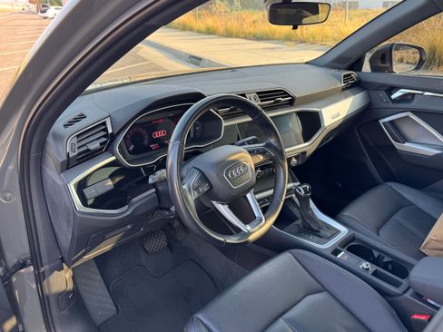 Used 2020 Audi Q3 2.0T Premium w/ Convenience Package image 6