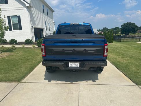 Used 2022 Ford F150 Raptor w/ Raptor 37 Performance Package AWD/4WD image 9