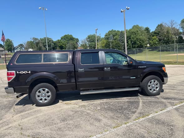 Used 2013 Ford F150 XLT w/ Luxury Equipment Group AWD/4WD image 1