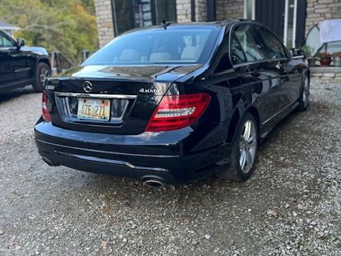 Used 2012 Mercedes-Benz C 300 4MATIC Sedan image 5