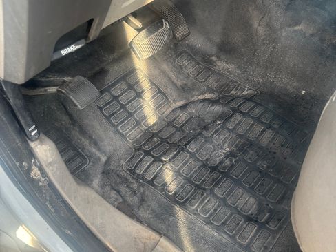 Used 2009 Ford F250 XLT AWD/4WD image 9