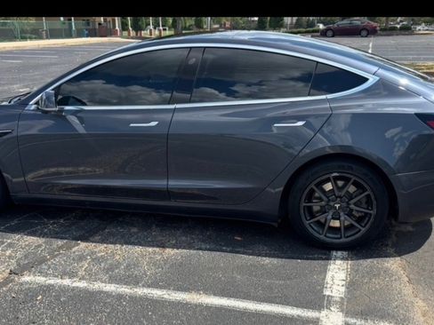 Used 2019 Tesla Model 3 Long Range AWD/4WD image 4