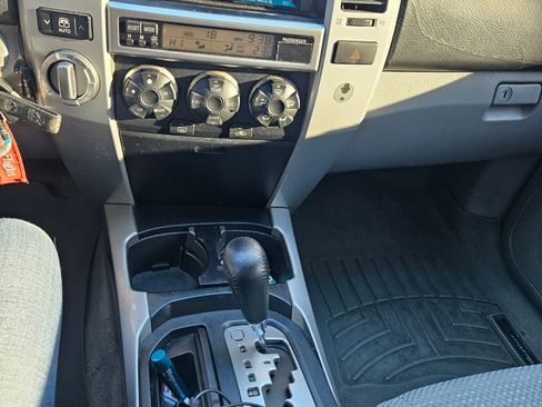 Used 2004 Toyota 4Runner Sport image 6