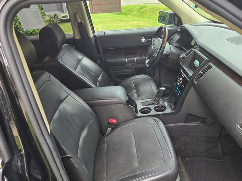 Used 2018 Ford Flex Limited w/ Equipment Group 303A image 5