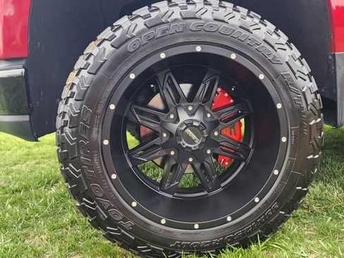 Used 2020 Chevrolet Silverado 1500 LT Trail Boss image 6