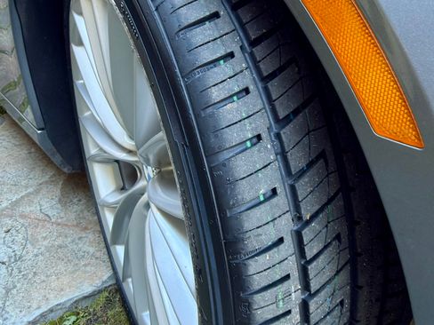 Used 2011 BMW 335i Coupe image 5