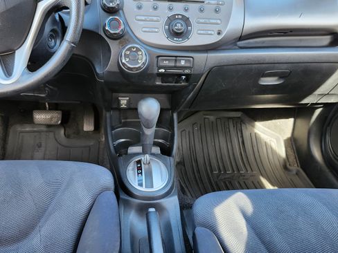 Used 2010 Honda Fit Sport image 8
