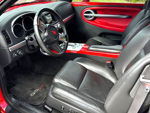 Used 2003 Chevrolet SSR w/ Preferred Equipment Group image 11