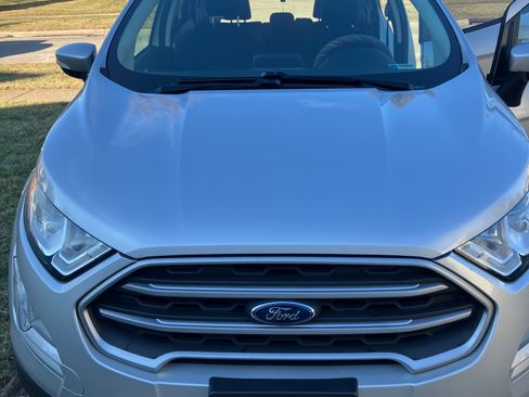 Used 2019 Ford EcoSport SE image 8