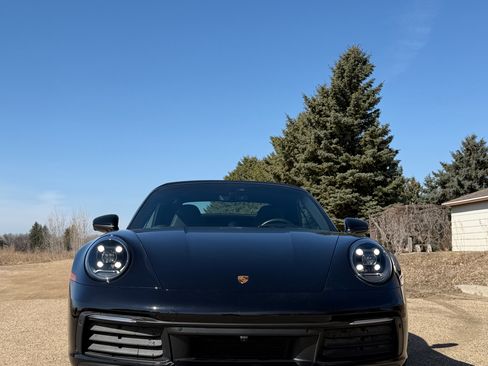 Used 2022 Porsche 911 Carrera S image 21