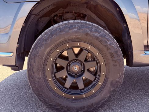Used 2015 Toyota 4Runner Limited AWD/4WD image 27