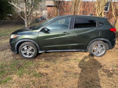 Used 2017 Honda HR-V EX
