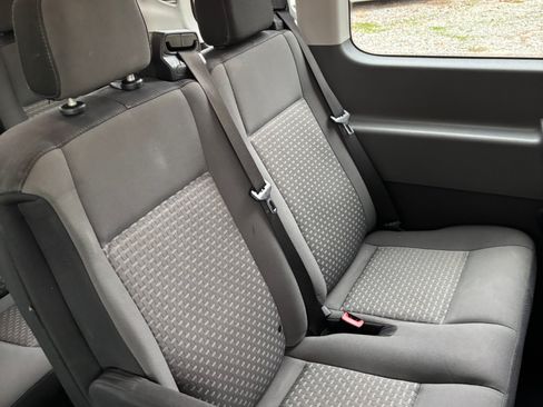 Used 2022 Ford Transit 350 XLT image 22