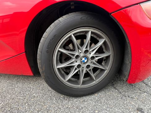 Used 2004 BMW Z4 2.5i RWD image 8