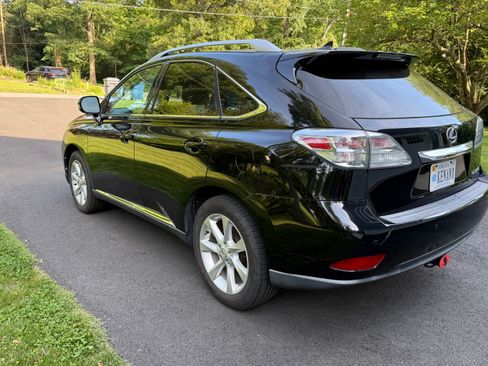 Used 2011 Lexus RX 350 AWD w/ Premium Pkg image 2