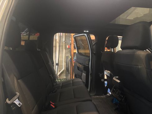 Used 2021 Ford F150 XLT w/ Equipment Group 302A High image 12